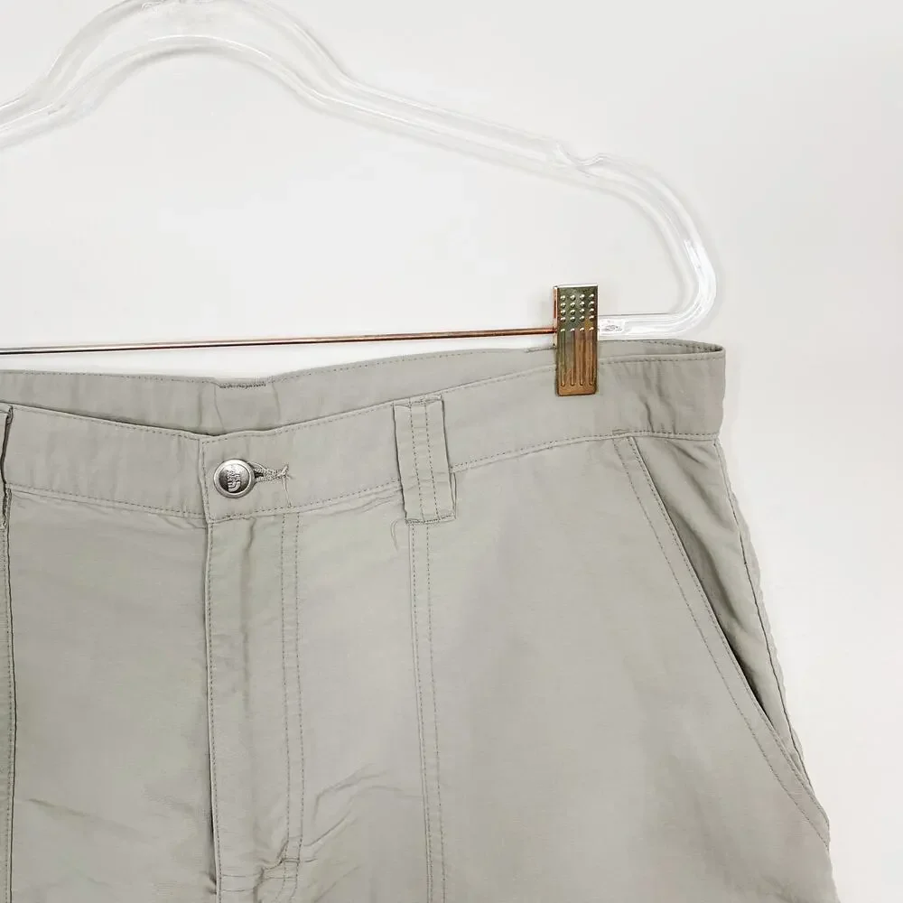 The North Face Mens Size 36 Cream Hiking Cargo Shorts Beige Nylon Pockets